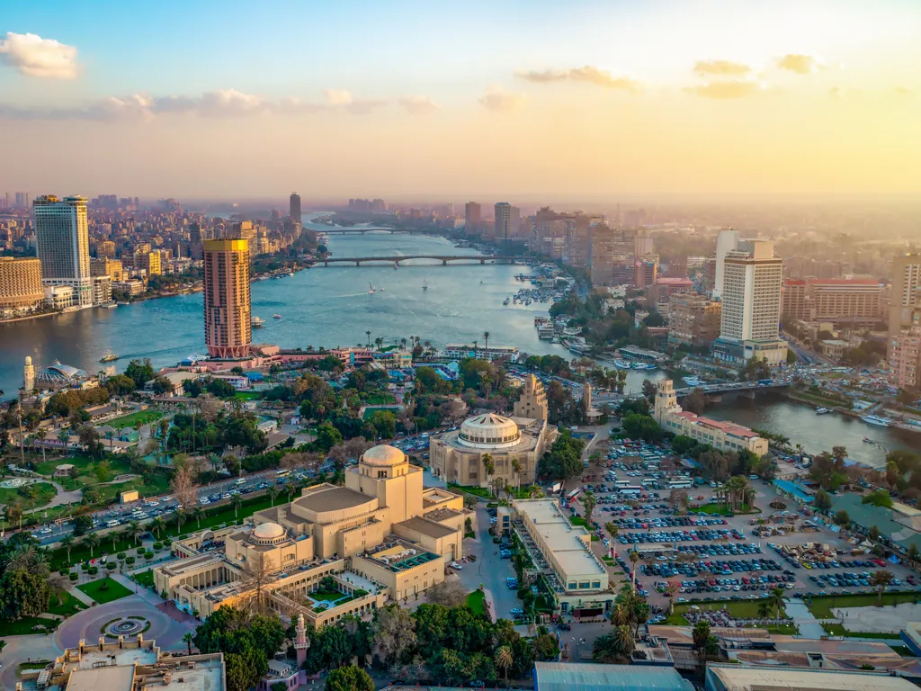 استثمر في مصر